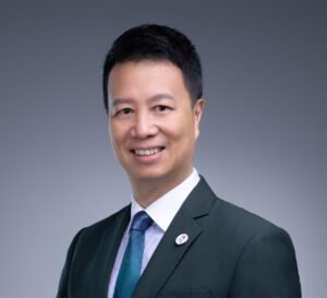 Norman Lee head shoulders sm